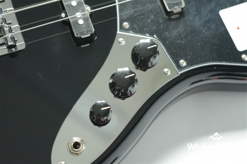 Made in Japan Hybrid II Jazz Bass - Black